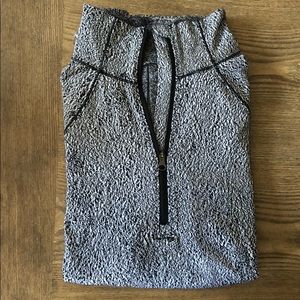 Lulu Lemon active quarter zip